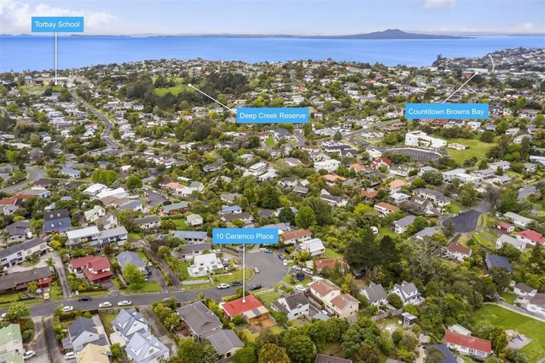Photo of property in 10 Ceramco Place, Torbay, Auckland, 0630