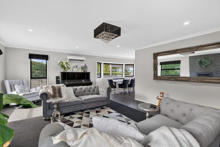 Photo of property in 3 Bickerstaffe Road, Maungaturoto, 0520