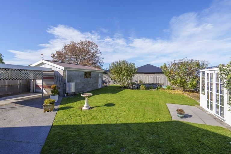 Photo of property in 5 Leacroft Street, Bishopdale, Christchurch, 8053