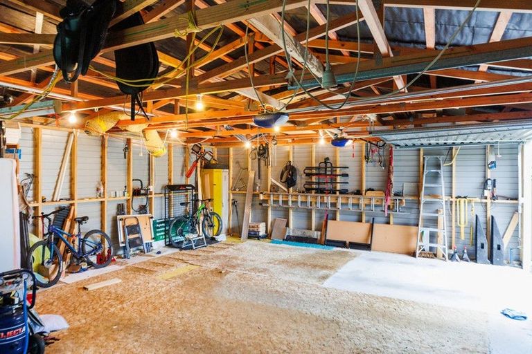 Photo of property in 18 Wilson Street, Bulls, 4818