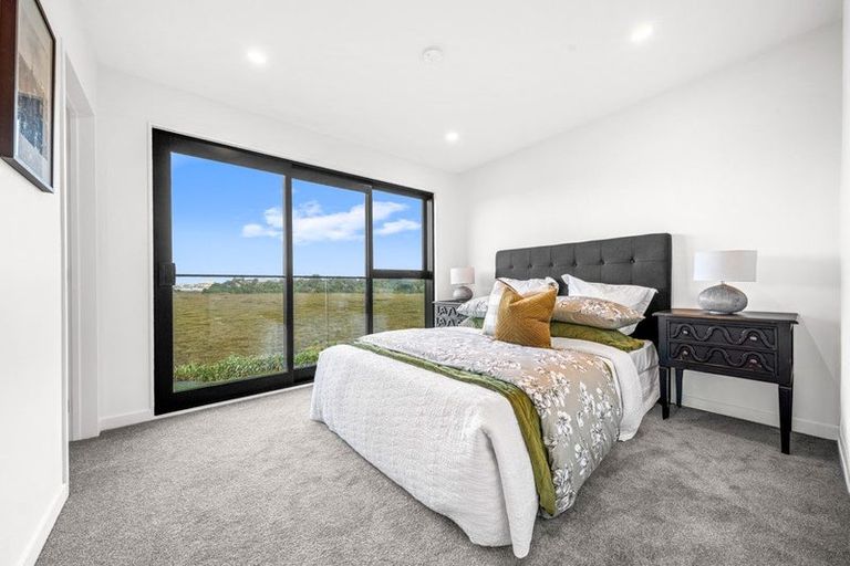 Photo of property in 33d Saint Peters Street, Northcote, Auckland, 0627