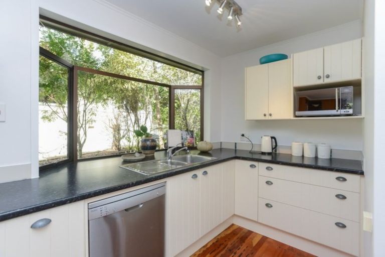 Photo of property in 20 Tainui Drive, Havelock North, 4130