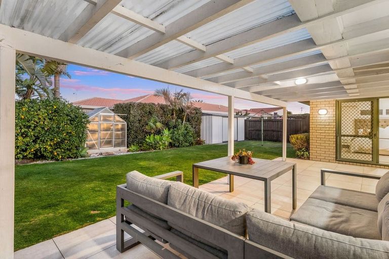 Photo of property in 37 Kahira Crescent, Papamoa Beach, Papamoa, 3118