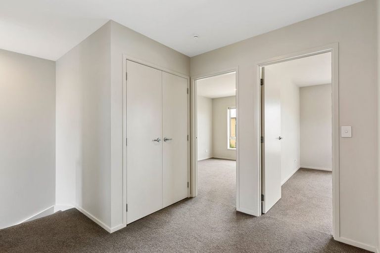 Photo of property in 8 Recovery Road, Papakura, 2110