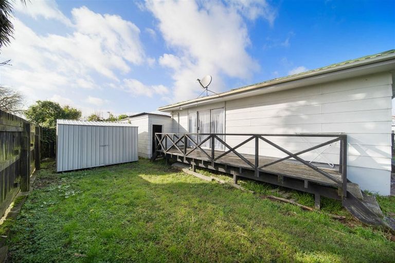 Photo of property in 2/22 Bingara Place, Favona, Auckland, 2024