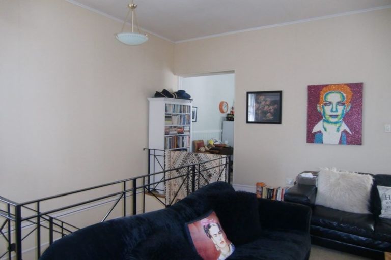 Photo of property in 2/209 Ponsonby Road, Ponsonby, Auckland, 1011