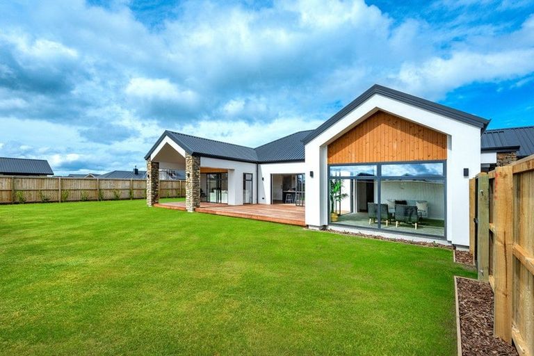 Photo of property in 4 Texel Crescent, West Melton, 7618