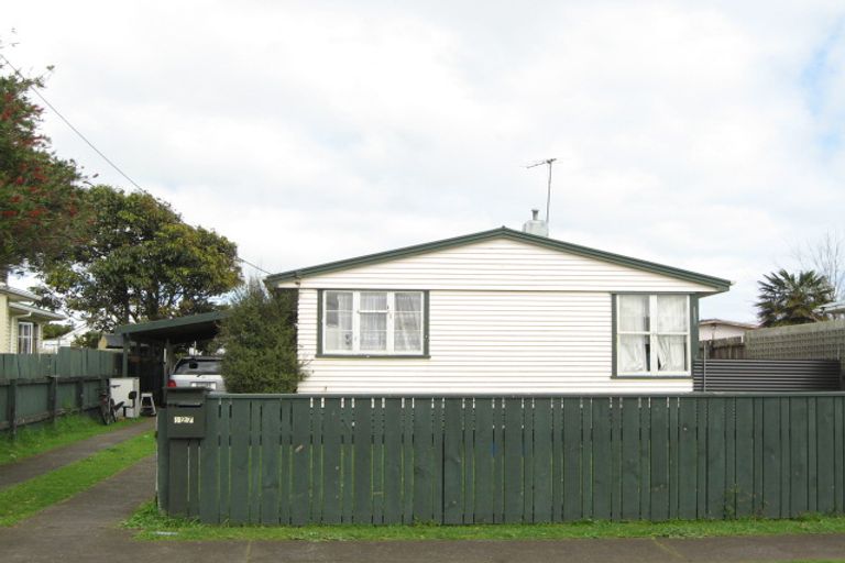 Photo of property in 127 Broadway, Waitara, 4320