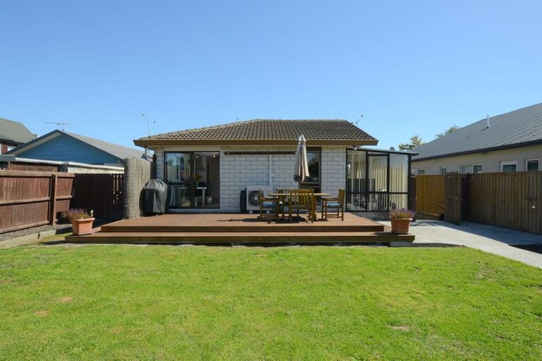 Photo of property in 246 Main Road North, Redwood, Christchurch, 8051