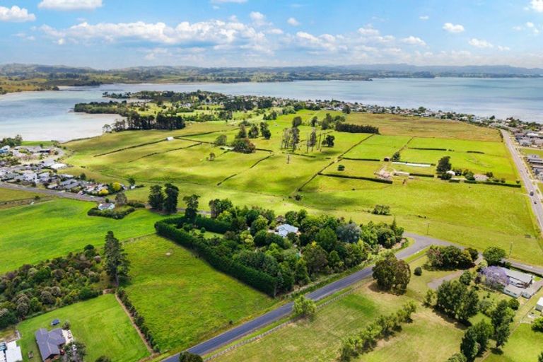 Photo of property in 23 Wharf Road, Clarks Beach, Pukekohe, 2679