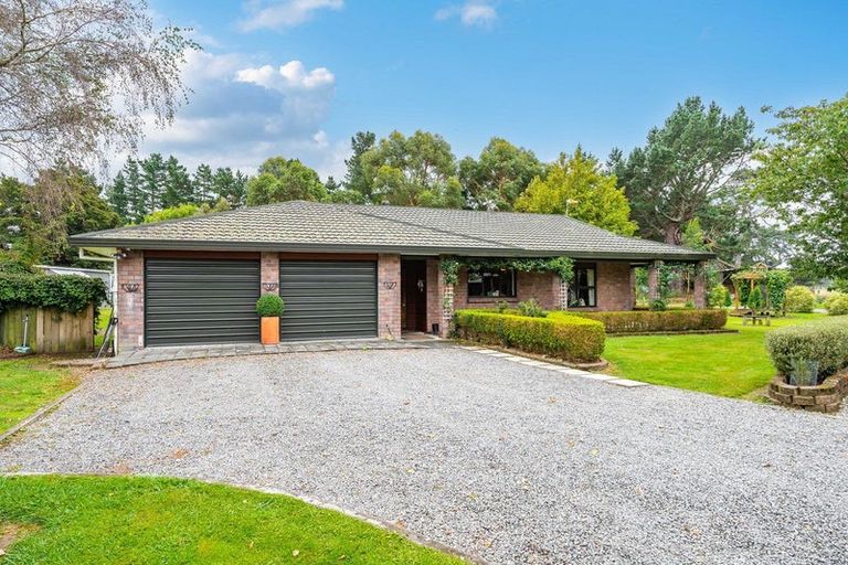 Photo of property in 71 Railway Road, Dalefield, Carterton, 5791