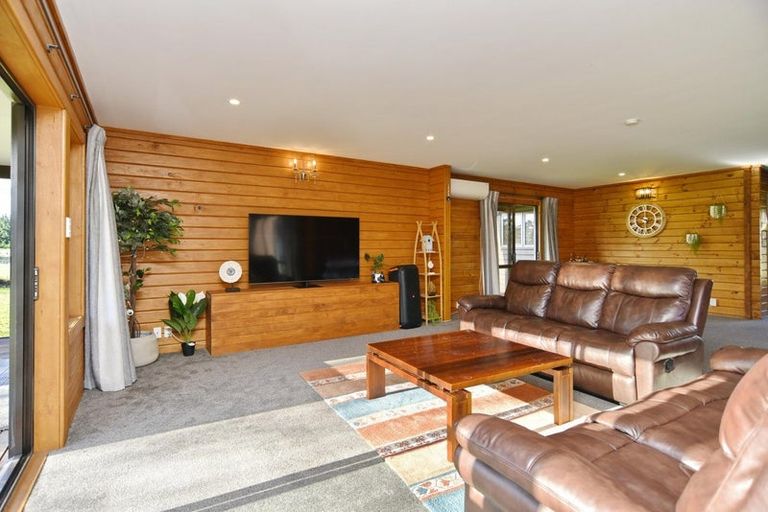 Photo of property in 194 Fishers Road, Loburn, Rangiora, 7473