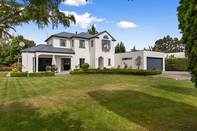 Photo of property in 1 Olivea Place, Oxford, 7430