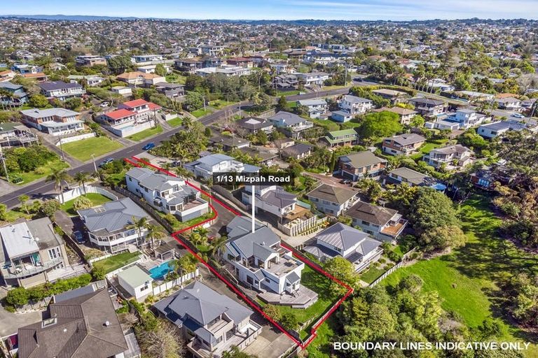 Photo of property in 1/13 Mizpah Road, Waiake, Auckland, 0630