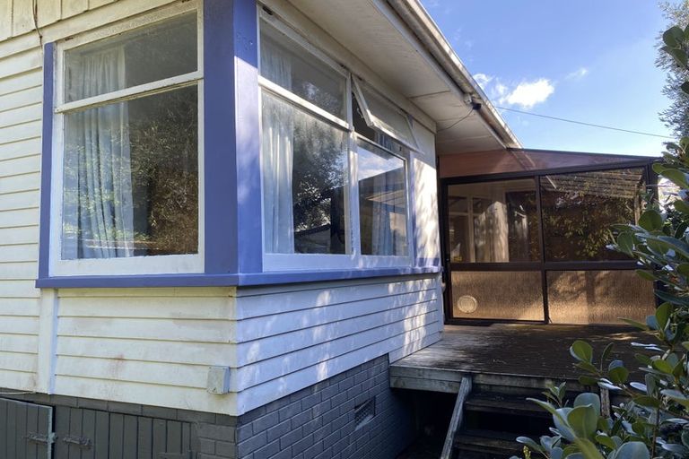 Photo of property in 6b Empire Road, Orewa, 0931