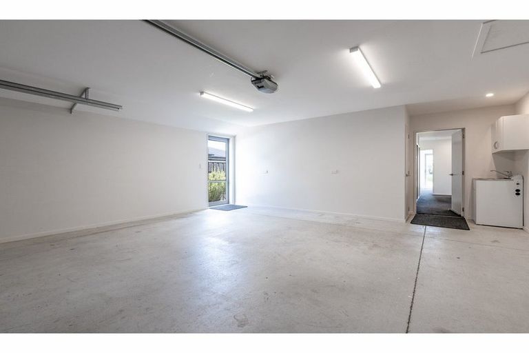 Photo of property in 18 Macphail Avenue, Rangiora, 7400