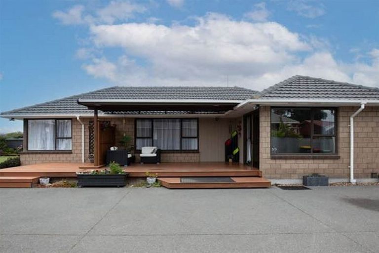 Photo of property in 4 Endeavour Place, Lyttelton, 8082