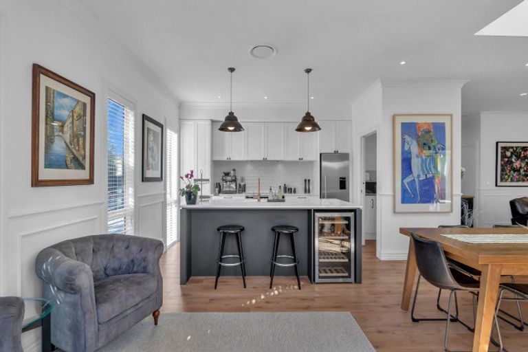 Photo of property in 8 Highfield Lane, Rangiora, 7400