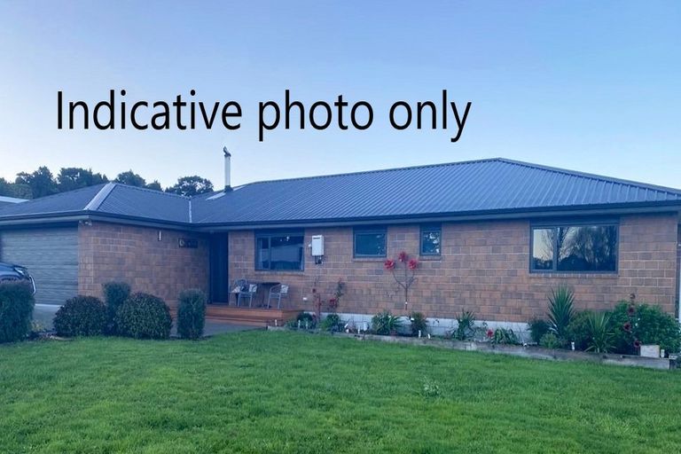 Photo of property in 10 Miles Lane, Carterton, 5713
