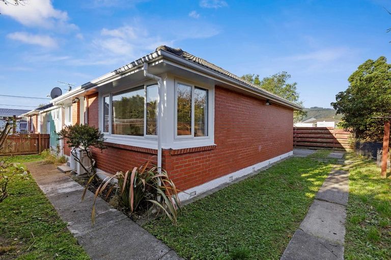 Photo of property in 1/50 Dyer Street, Epuni, Lower Hutt, 5011