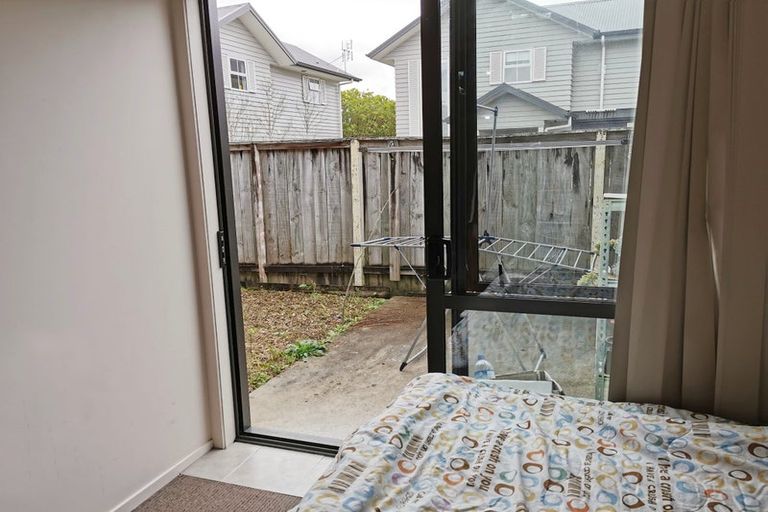 Photo of property in 77 Carrington Avenue, Silverdale, Hamilton, 3216