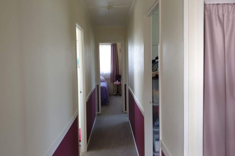 Photo of property in 17 Doctors Hill Road, Maungaturoto, 0520