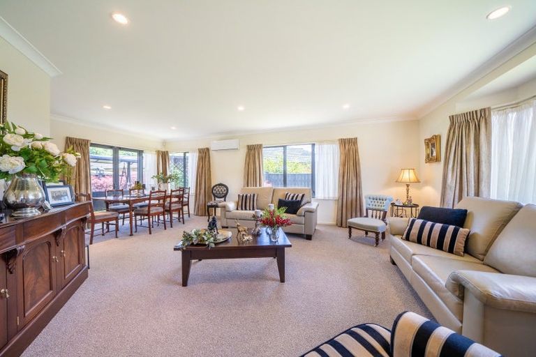 Photo of property in 40 Mary Huse Grove, Manor Park, Lower Hutt, 5019