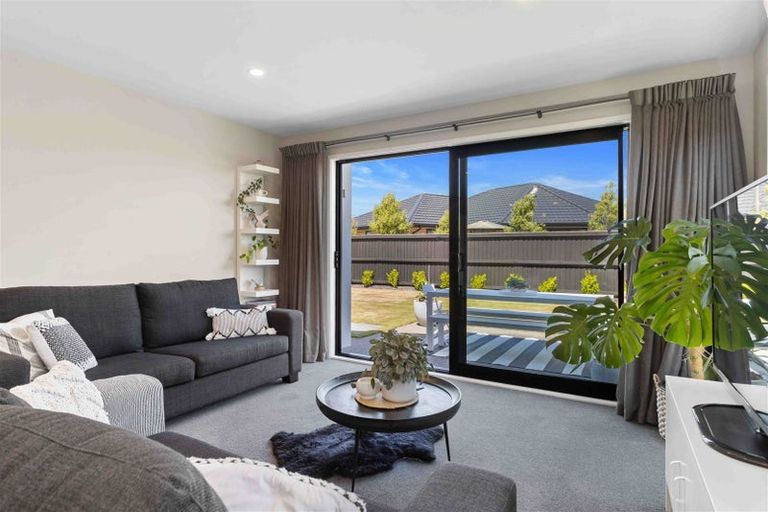 Photo of property in 41 Sutherland Drive, Kaiapoi, 7630