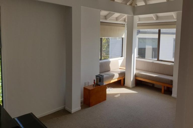 Photo of property in 10 Galaxy Drive, Mairangi Bay, Auckland, 0630