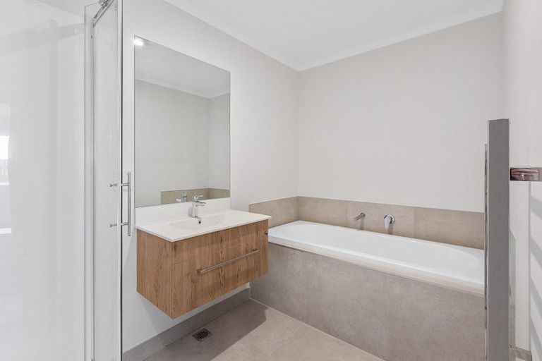 Photo of property in 17 Rongo Close, Horotiu, 3288