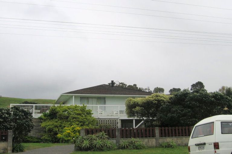 Photo of property in 31 Moana Road, Okitu, Gisborne, 4010
