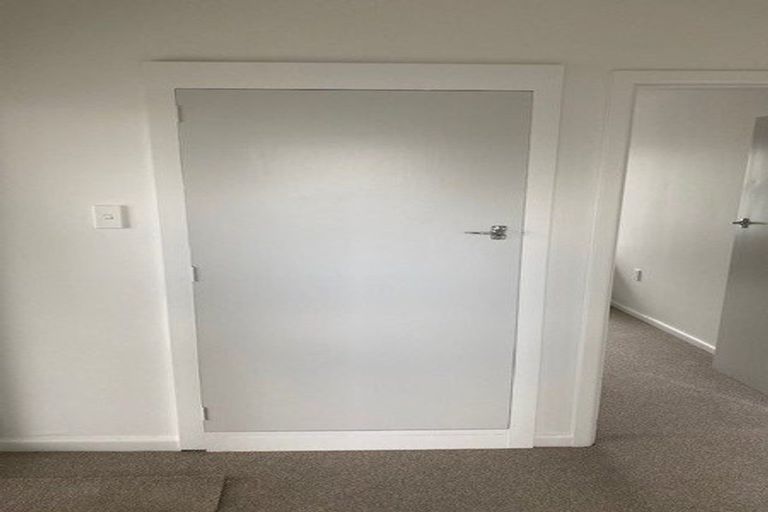 Photo of property in 1/48 Straven Road, Riccarton, Christchurch, 8011