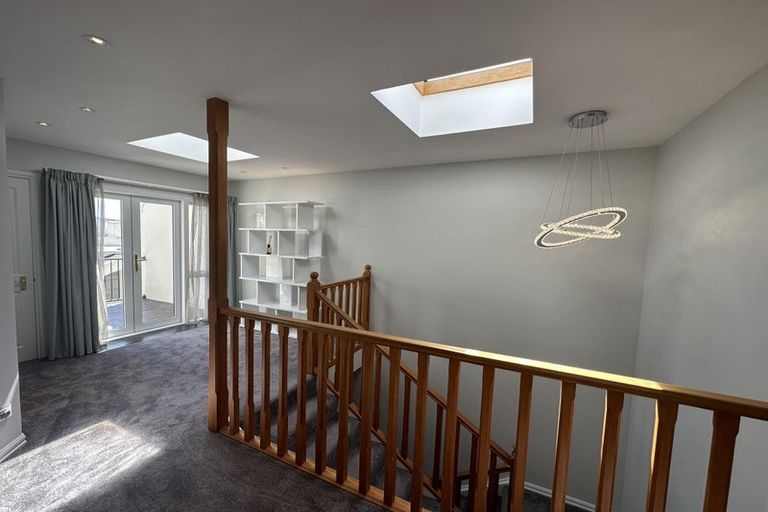 Photo of property in 5/22 Oriental Terrace, Oriental Bay, Wellington, 6011