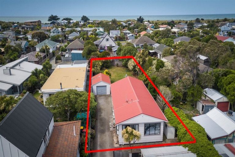 Photo of property in 2/113 Estuary Road, South New Brighton, Christchurch, 8062