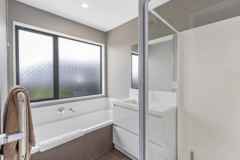 Photo of property in 8 Brightstone Crescent, Aranui, Christchurch, 8061