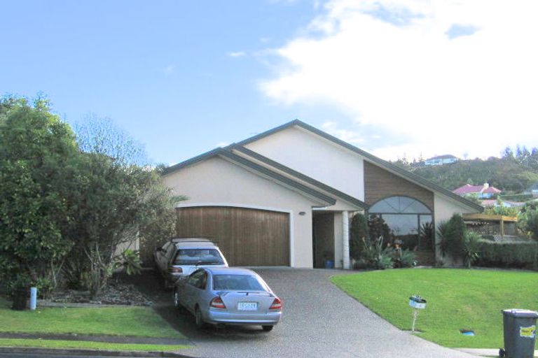 Photo of property in 4 Grovenor Drive, Orewa, 0931