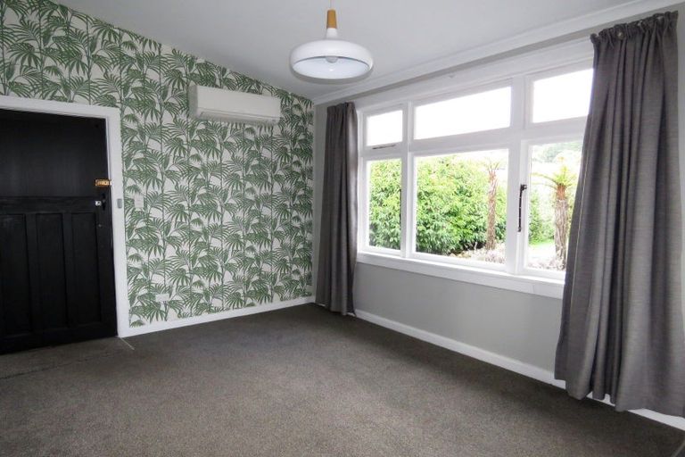 Photo of property in 75 Shiel Street, Reefton, 7830