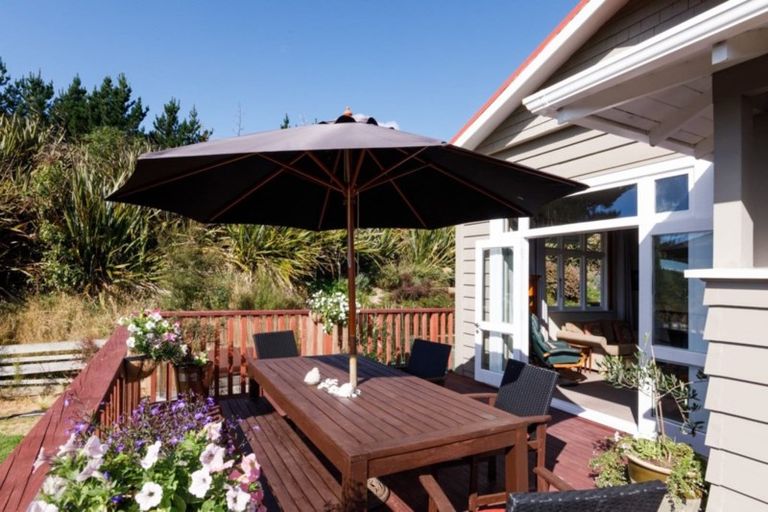 Photo of property in 104 Harrison Hill Road, Aokautere, Palmerston North, 4471