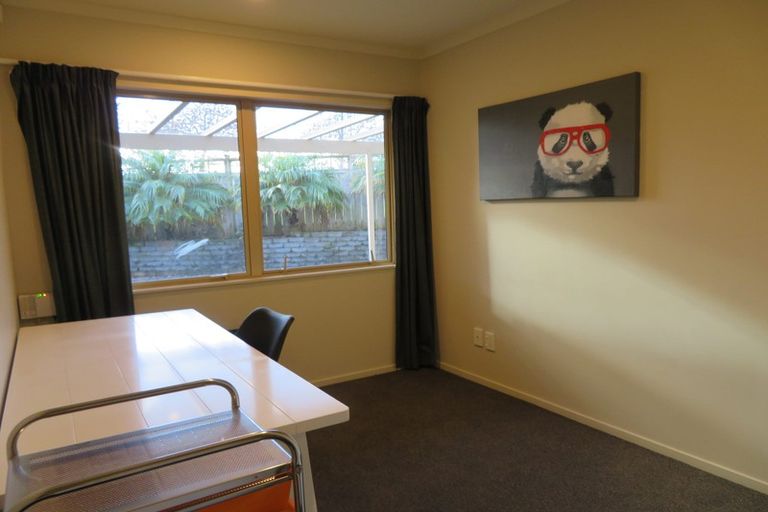 Photo of property in 15 Oakway Drive, Schnapper Rock, Auckland, 0632