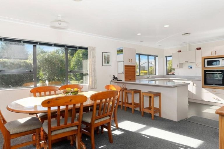 Photo of property in 3 Westminster Drive, Owhata, Rotorua, 3010