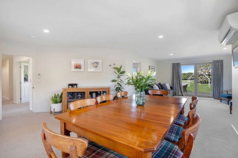 Photo of property in 23 Cairnbrae Drive, Prebbleton, 7604