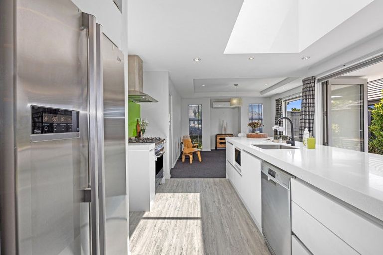 Photo of property in 11 Handley Crescent, Wigram, Christchurch, 8042