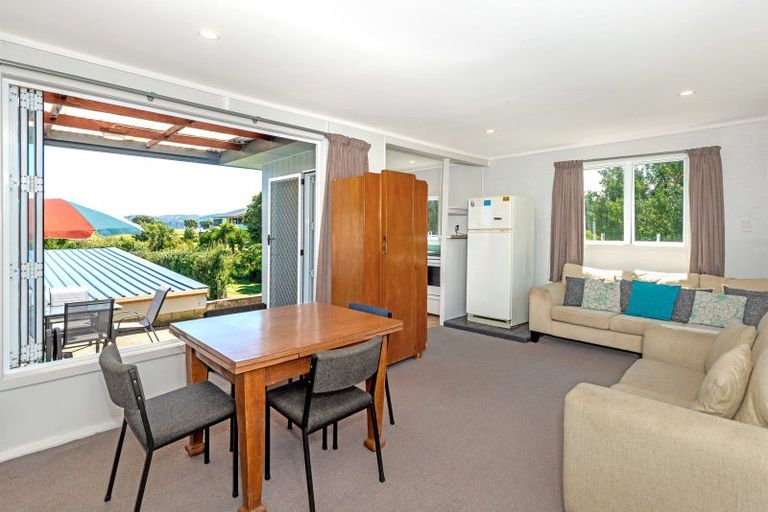 Photo of property in 118 Newcastle Street, Mahia, Nuhaka, 4198