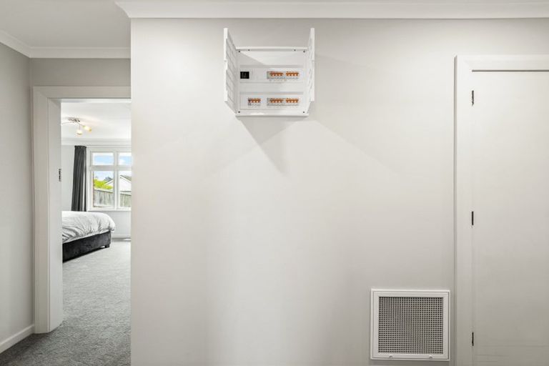 Photo of property in 1 Thomson Street, Green Island, Dunedin, 9018