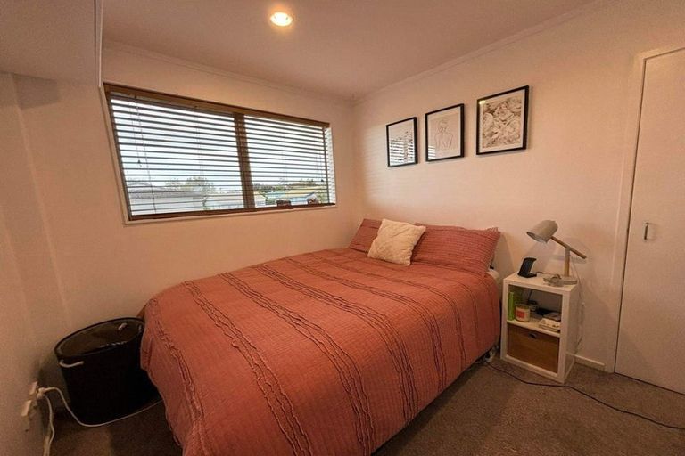 Photo of property in 325/26 Morningside Drive, Morningside, Auckland, 1025