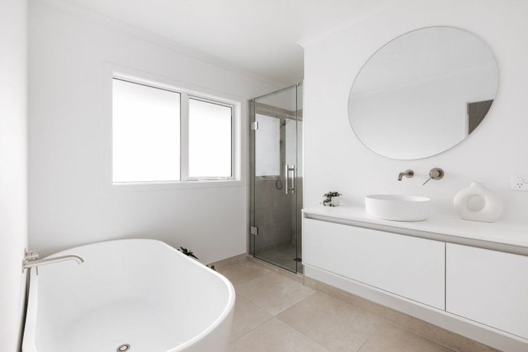 Photo of property in 85 Gravatt Road, Papamoa Beach, Papamoa, 3118