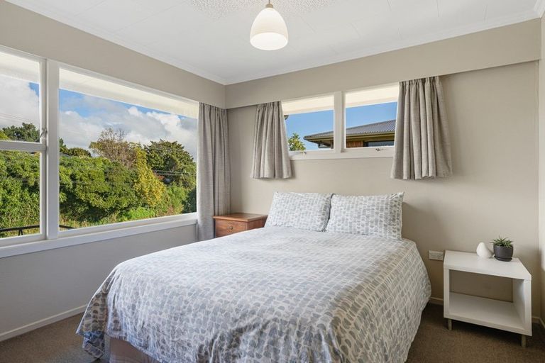 Photo of property in 293 Huatoki Street, Upper Vogeltown, New Plymouth, 4310