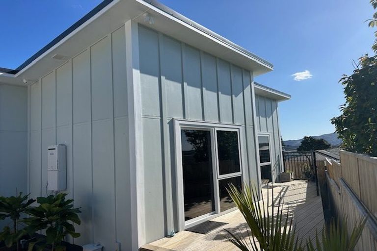 Photo of property in 77a Arahura Crescent, Waitangirua, Porirua, 5024