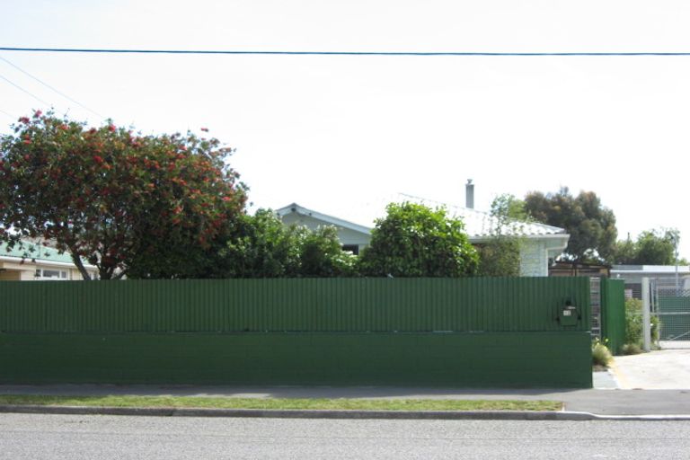 Photo of property in 12 Tanner Street, Woolston, Christchurch, 8023