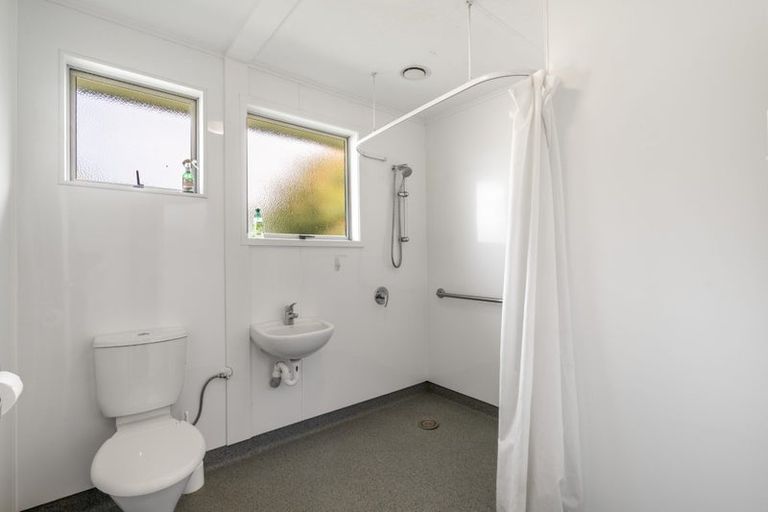 Photo of property in 114 Dunbeath Crescent, Kew, Invercargill, 9812